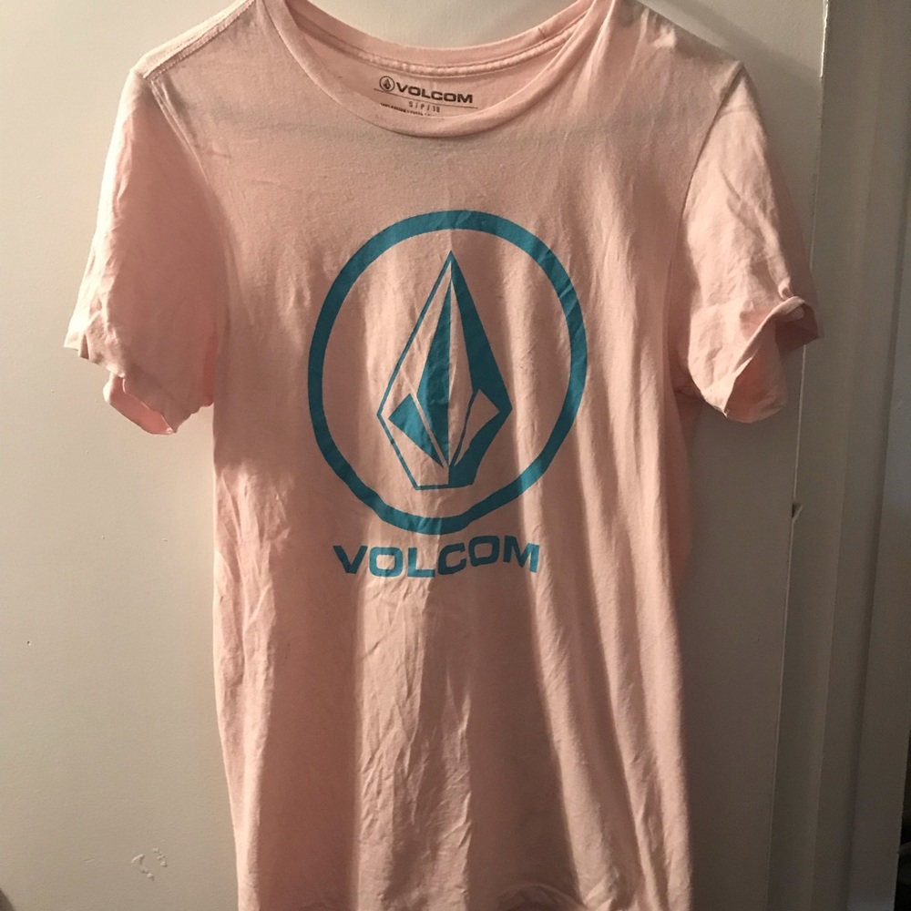 Men’s volcom t-shirt